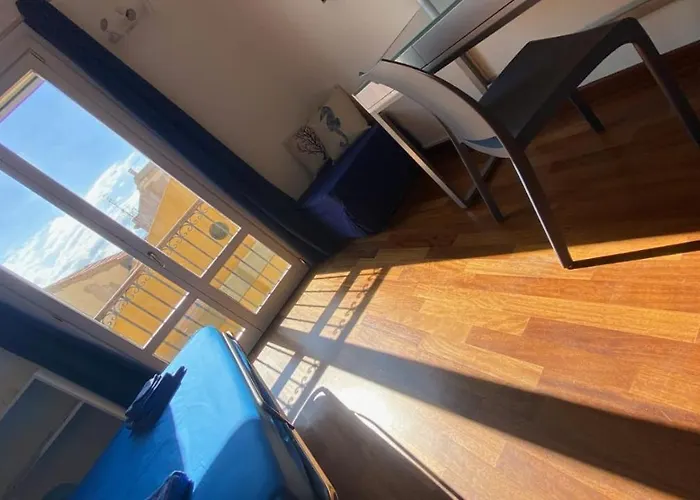 Ocean Flat アパート *